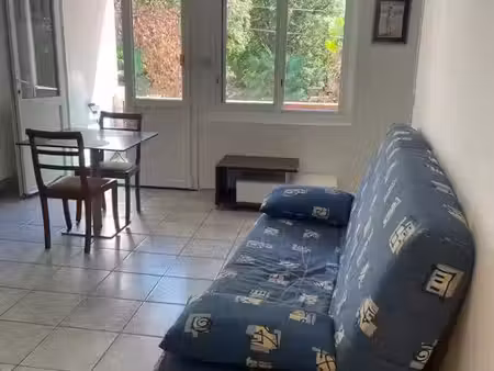 location appartement 1 pièce 30 m² à saint-georges-de-pointindoux (85150)