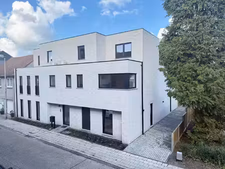 appartement te huur in hechtel-eksel met 2 slaapkamers