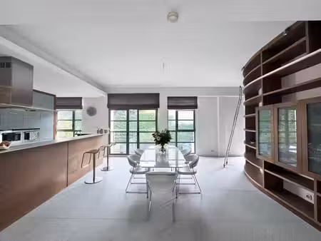 loft avec terrasse exceptionnelle et emplacement de parking
