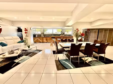 appartement de 193 m² à royan