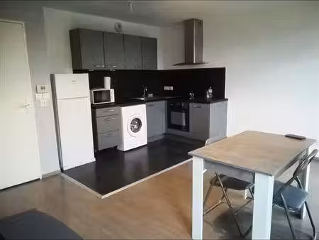 beau 2p meublé 43m² avec balcon et parking