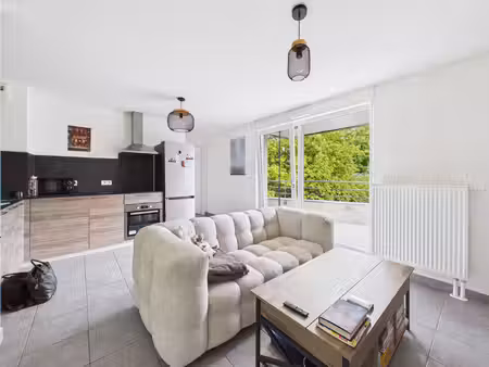 2 pieces 38m² avec terrasse 14m²