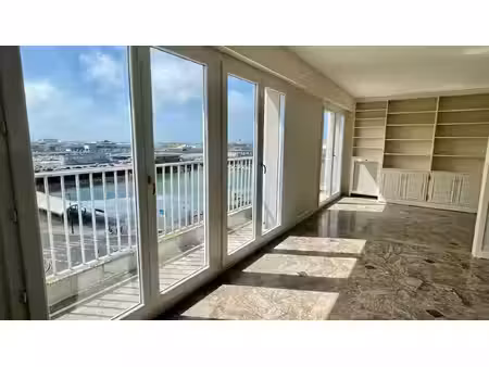 location appartement 5 pièces 166m²