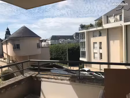 appartement proche utc/centre ville