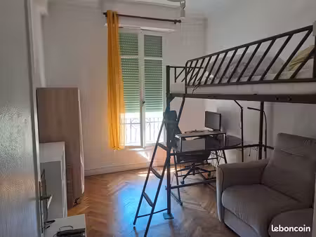 location etudiante nice 690 euros