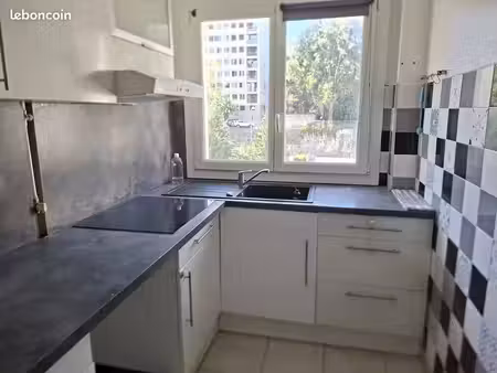 appartement 56 m² nice