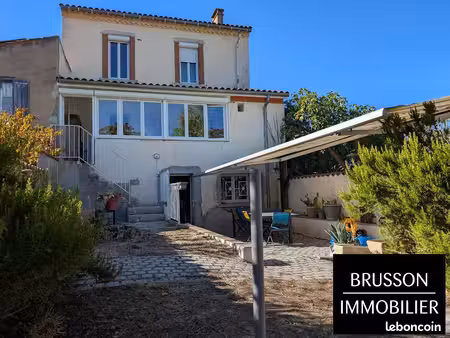 maison de ville 4 pièces 148 m²