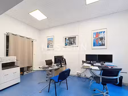 local commercial yssingeaux 47 m2