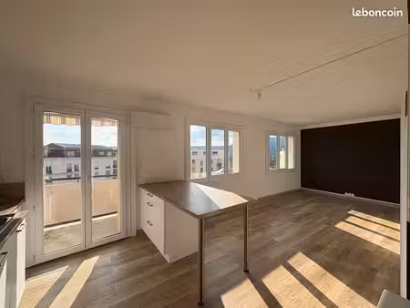 appartement 3 pièces 56 m²