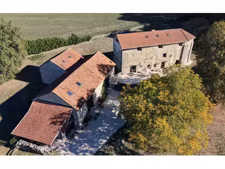 haute-vienne - superbe chapelle du xiie siècle entièrement rénovée et aménagée