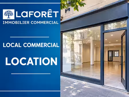 local commercial arles 55 m2