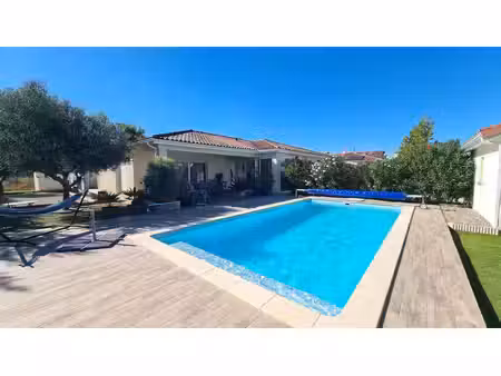 aussonne, maison familiale de plain-pied avec piscine