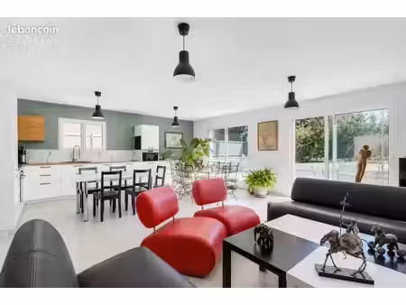 maison 4 pièces 105 m²