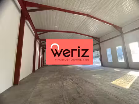location local d’activités 430m²