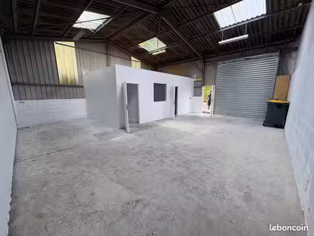 bâtiment demouville de 500 à 1000m2