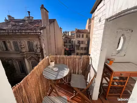 charmant studio meublé en duplex avec balcon - marseille 1er - boulevard libération