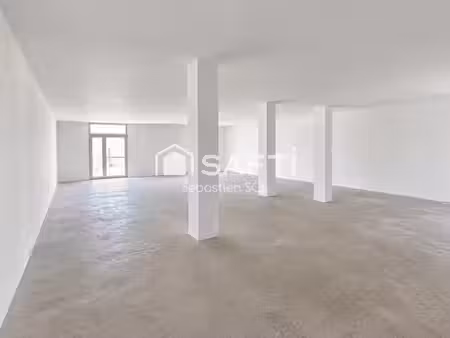 location locaux professionnels 2 pièces à montbeton (82290), 750 €