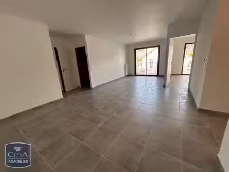 appartement à louer 3 pièces 74.62 m² - vaux-le-pénil (77) - 1 097€