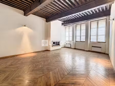 t2 non meuble au 12 rue saint jean lyon 5