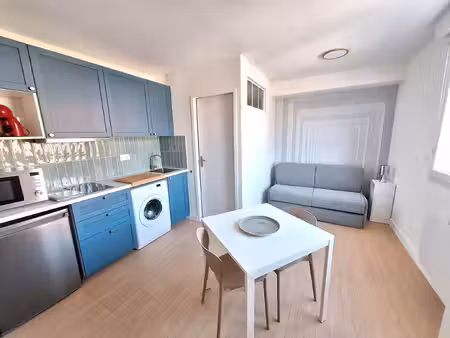 quartier des roses - studio meuble refait a neuf
