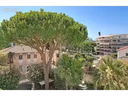 studio juan les pins