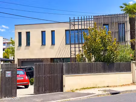 bordeaux caudéran – maison d’architecte contemporaine avec piscine
