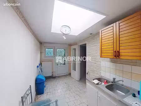 maison 4 pièces 85 m²