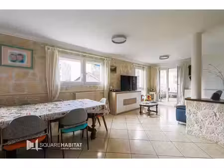 appartement grenoble 4 pièces au dernier étage avec terrasse et garage