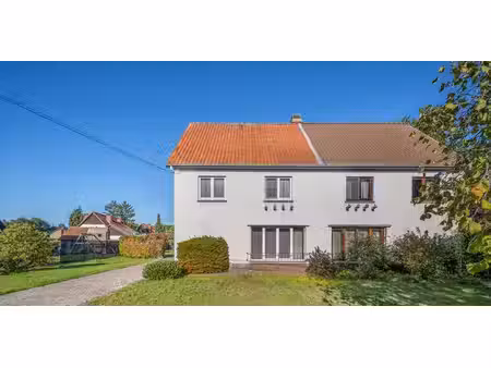 maison à vendre à genk pour € 299.000 avec 4 chambres à coucher
