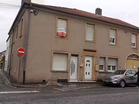 maison mitoyenne de 125 mètre 4 grandes chambres
