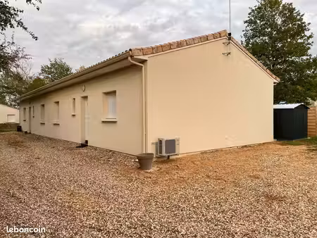 maison mitoyenne a louer