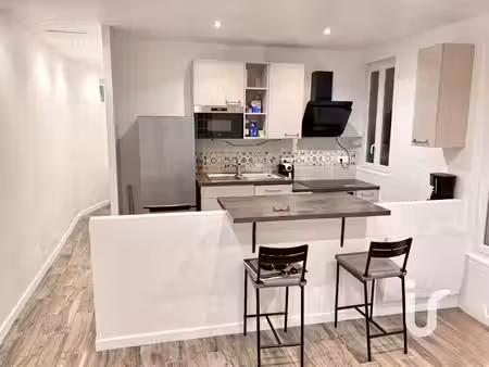 location meublée appartement 2 pièces 45 m² à orly (94310), 930 €