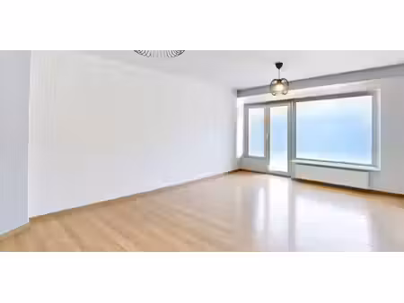 appartement à vendre à molenbeek-saint-jean pour € 198.000 avec 2 chambres à coucher