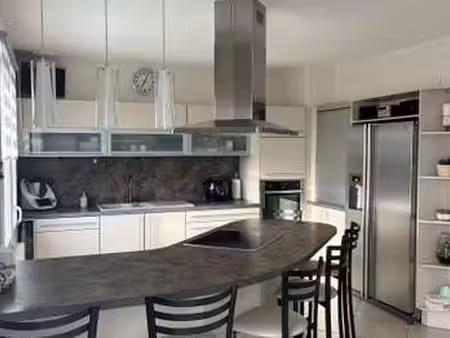 vente maison au breil-sur-mérize (72370) : à vendre / 125m² le breil-sur-mérize