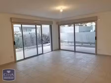 appartement à louer 3 pièces 72.51 m² - saint-raphaël (83) - 1 062€