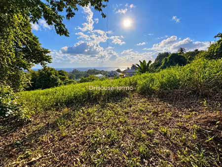 le lamentin - terrain de 2 500 m² avec vue mer à morne pitault