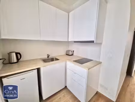 location appartement 1 pièce 20m² toulon 83000