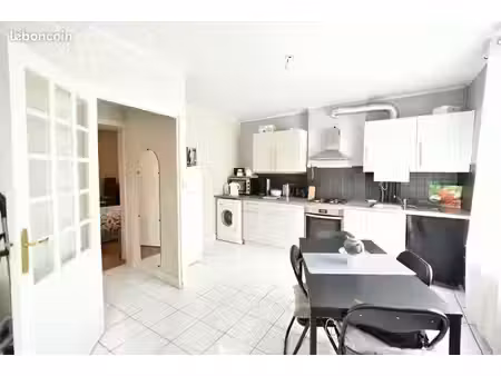 appartement 2 pièces 51 m²