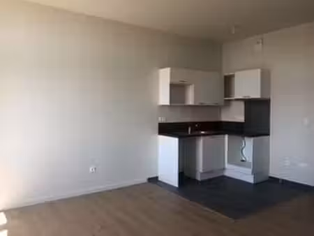 location appartement 3 pièces au mans (72000) : à louer 3 pièces / 65m² le mans