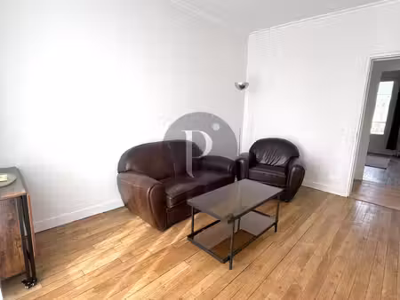 location 3 pièces meublé situé à alfortville