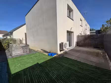 location - maison t3 avec petit jardin - meslay du maine