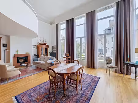 lorient nouvelle-ville : appartement de caractère avec terrasse, jardin et garage