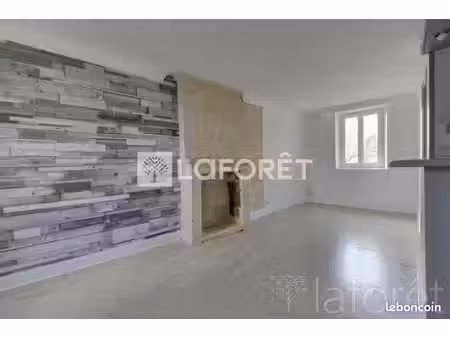 studio 1 pièce 24 m²