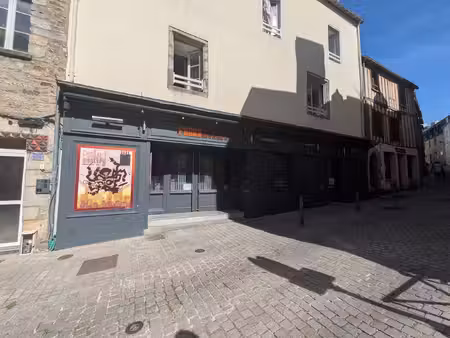 exclusivité – vannes centre historique – local commercial 1