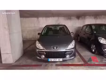 parking/box 15 m² marseille