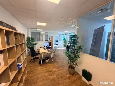 bureaux rénovés très agréables