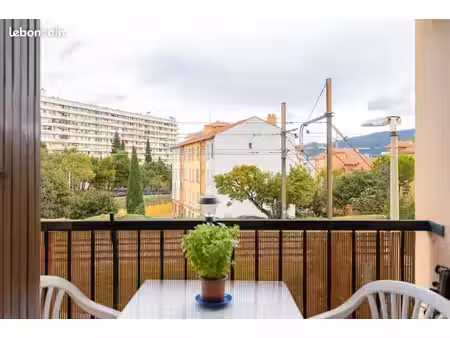 appartement 4 pièces 90 m²