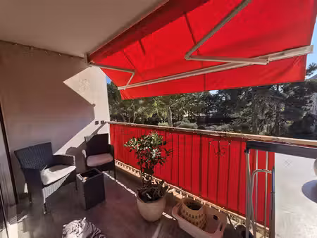 exclusivite : frejus appartement 2 pièces 47.39 m2 cave et parking