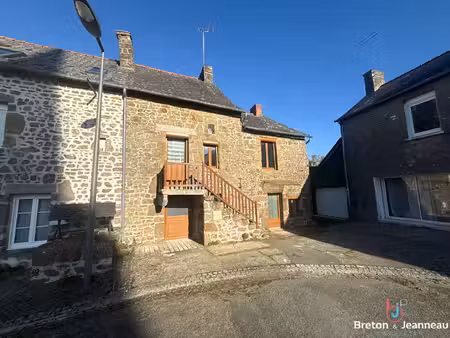 maison de bourg entre lassay les châteaux et mayenne