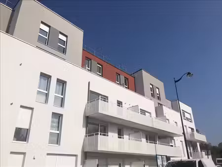 appartement duplex dugny - 4 pièce(s) - 74 m2